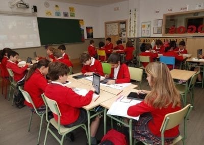 Clases primaria Colegio privado Logos