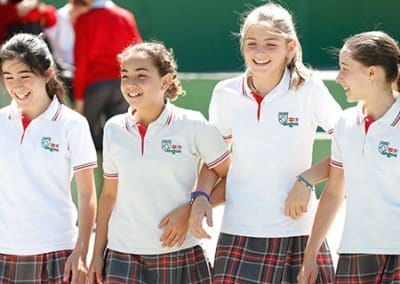 Niñas-secundaria colegio privado en Las Rozas Logos