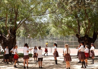 Patio arena del colegio privado en Las rozas
