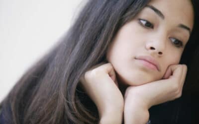 ¿Tu Hijo Adolescente se Aburre? 4 Claves para Comprenderlo